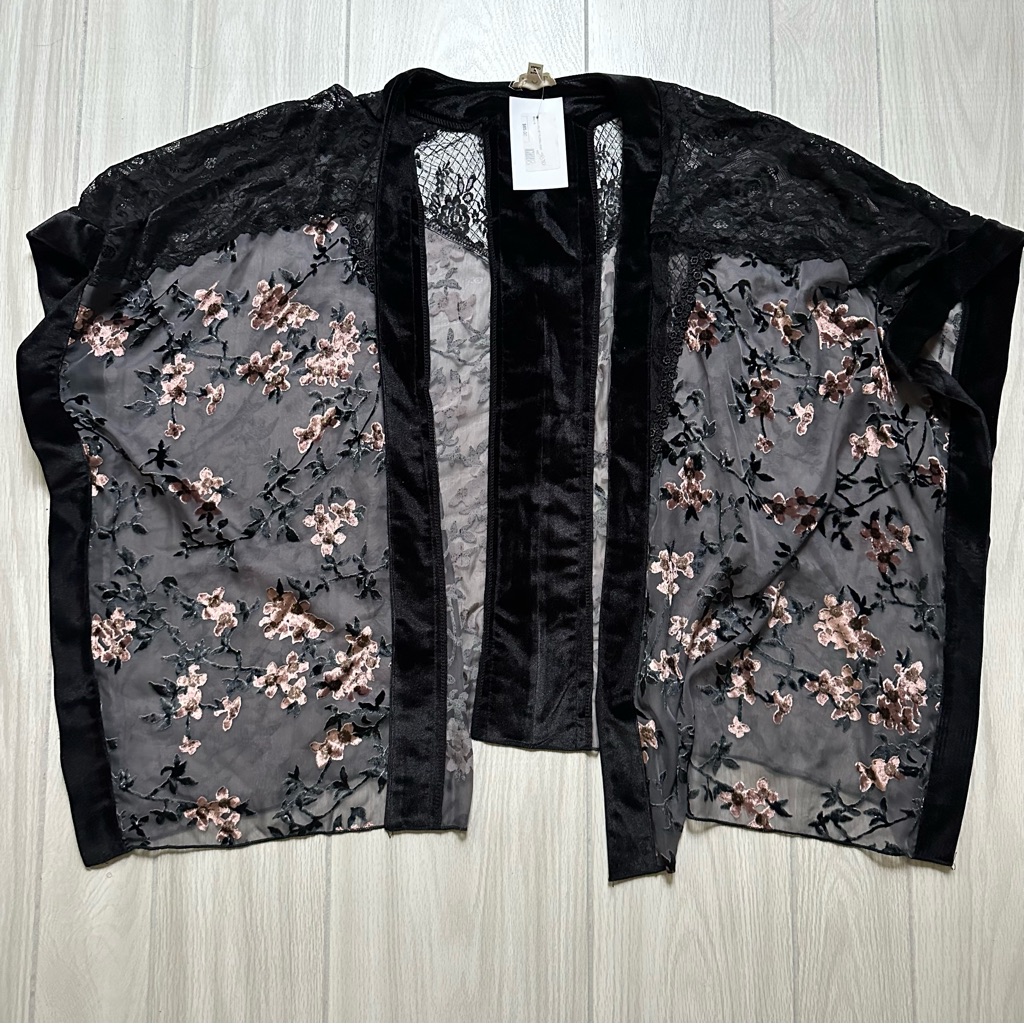 Pol Brand Black Velvet Sheer Floral Cardigan Nwt 65 Price Tag